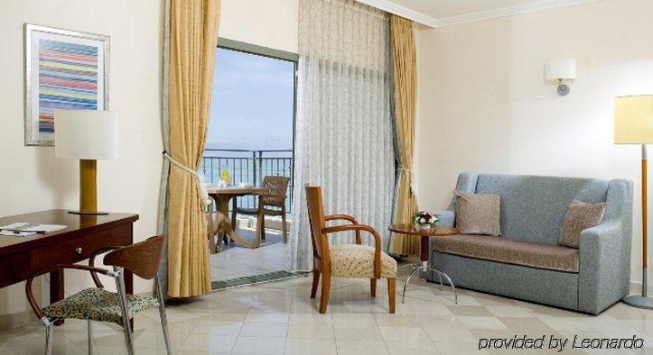 Royal Dead Sea - Hotel & Spa Ein Bokek Rom bilde